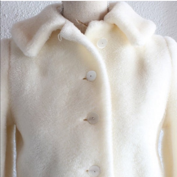 1950's Vintage Cream Faux Fur Cropped Jacket - Picture 4 of 5